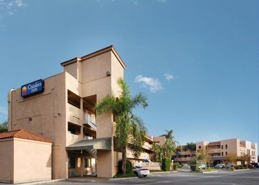 Comfort Inn 诺沃克 外观 照片